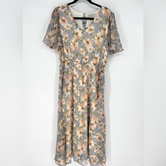 Hayden Pastel Floral Midi Dress - Picture 2 of 6